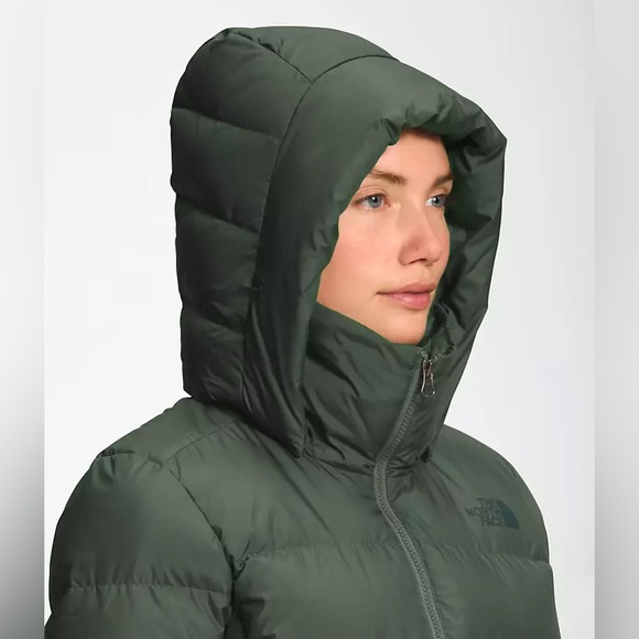 The North Face - Women's Metropolis Long Down Parka - Picture 4 of 14